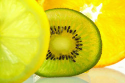 黃綠色蔬果富有葉黃素，是眼睛最佳的天然保護罩