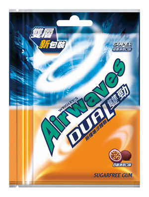 Airwaves Dual雙勁無糖口香糖雙層新包裝，滿足消費者各種不同的提神需求。